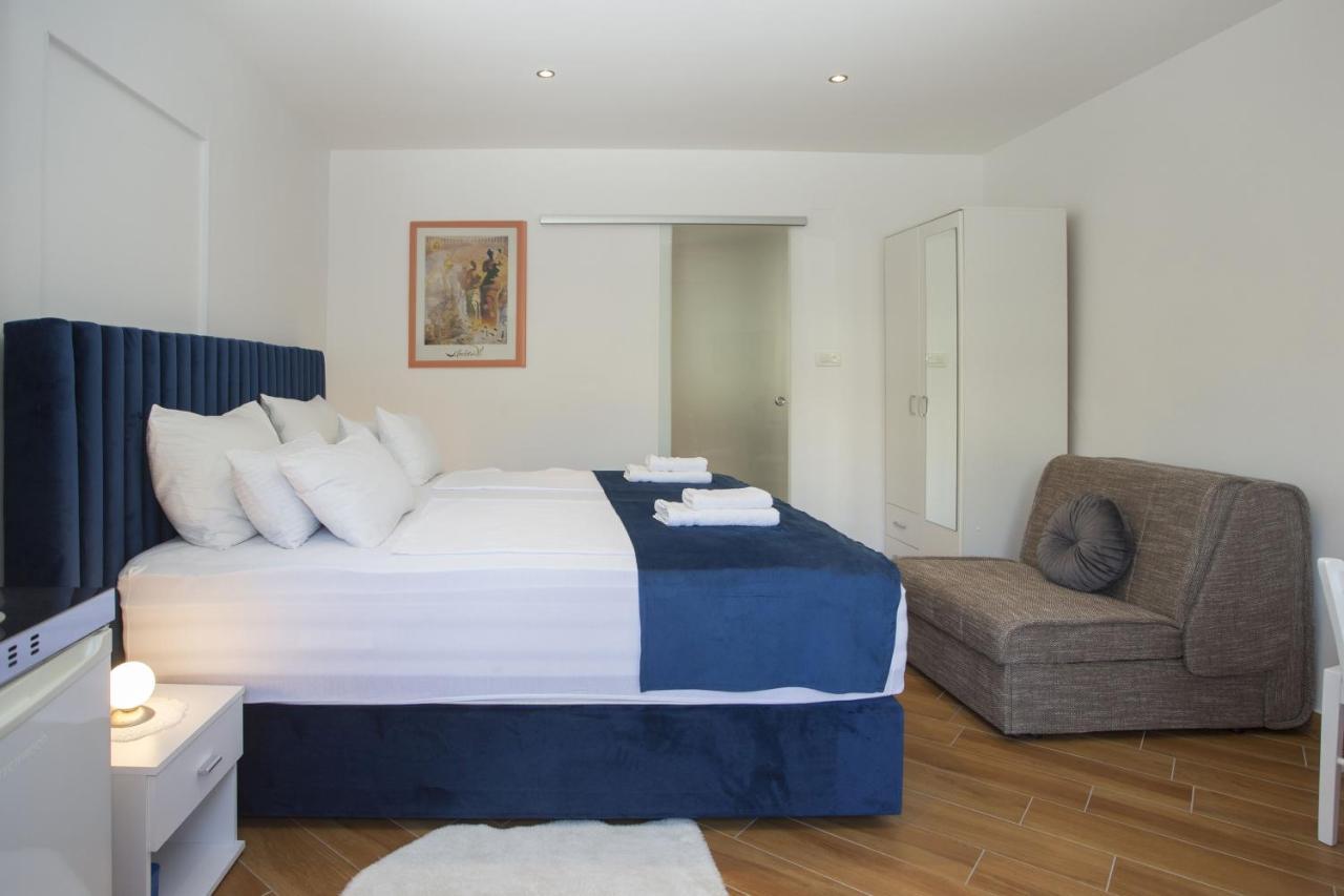 Guest House Kuseta Split Bagian luar foto